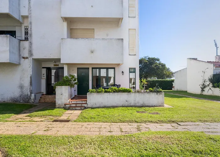 Bright 3bdr Vilamoura Retreat Flat By Lovelystay * Quarteira