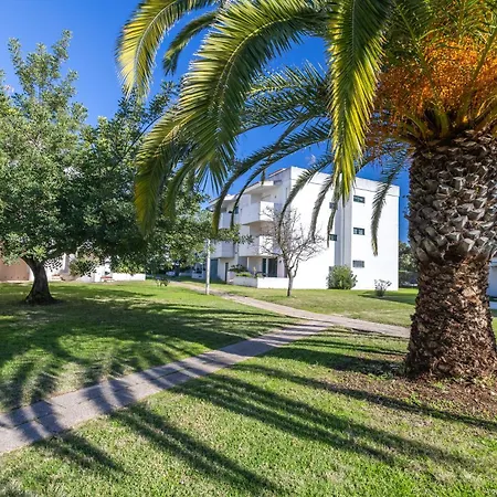 Bright 3bdr Vilamoura Retreat Flat By Lovelystay Apartamento