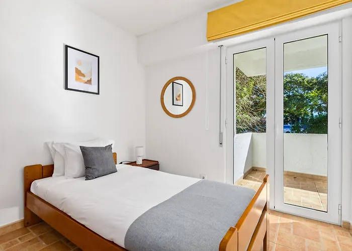 Bright 3bdr Vilamoura Retreat Flat By Lovelystay Quarteira