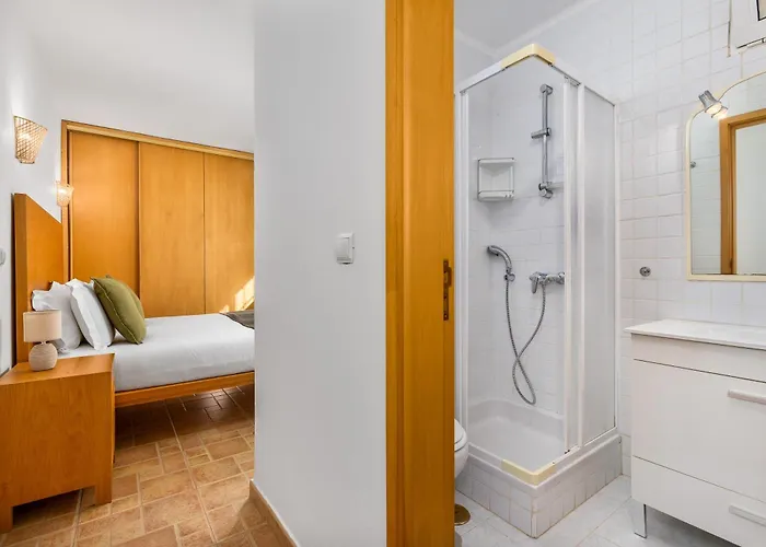 Bright 3bdr Vilamoura Retreat Flat By Lovelystay *